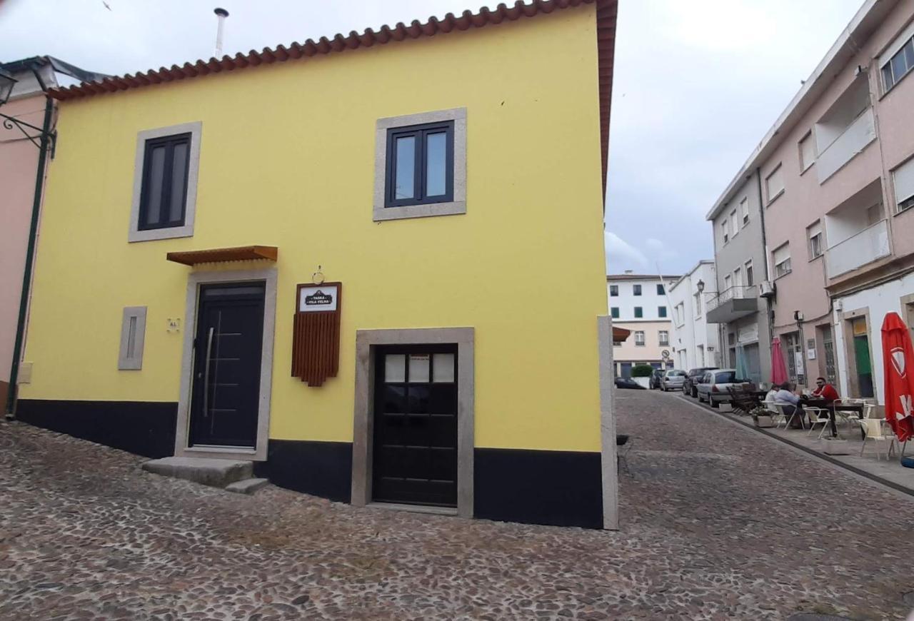 Taska Vila Velha Mirandela Ngoại thất bức ảnh