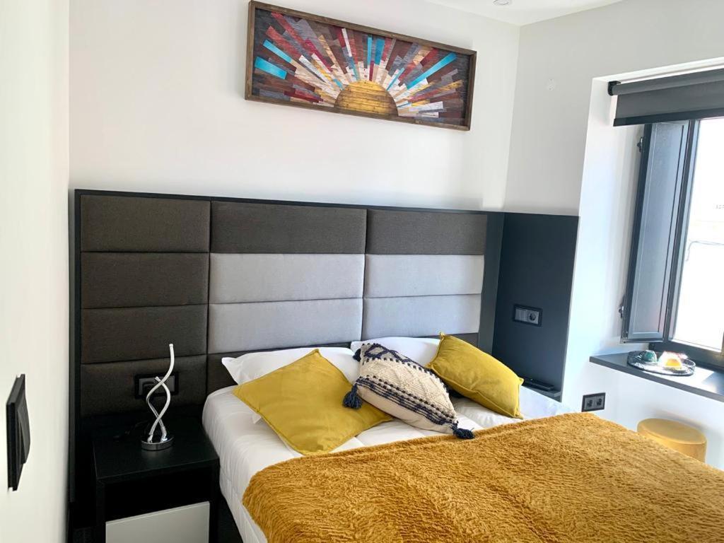 Taska Vila Velha Mirandela Ngoại thất bức ảnh