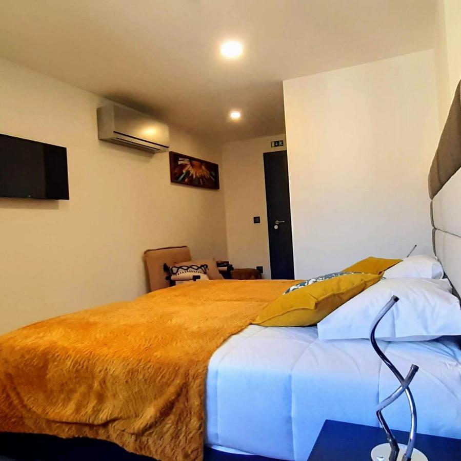 Taska Vila Velha Mirandela Ngoại thất bức ảnh