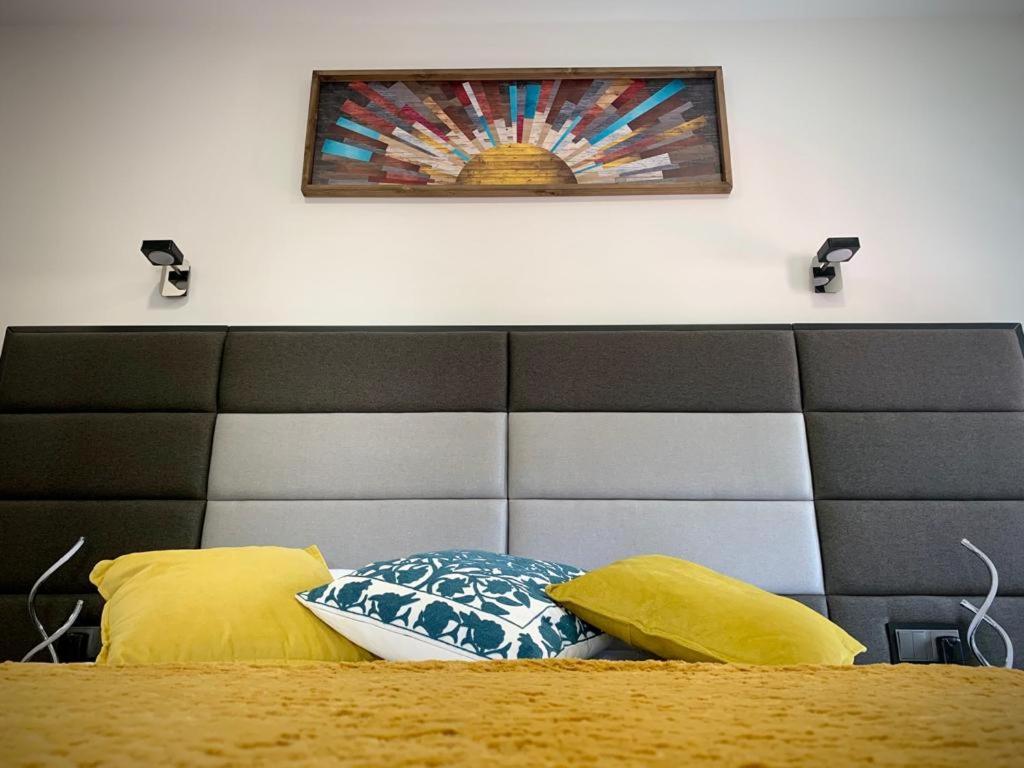 Taska Vila Velha Mirandela Ngoại thất bức ảnh